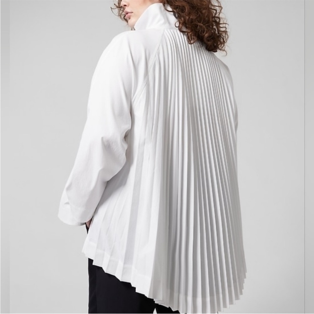 Athleta White Sojourn Top - Picture 4 of 7